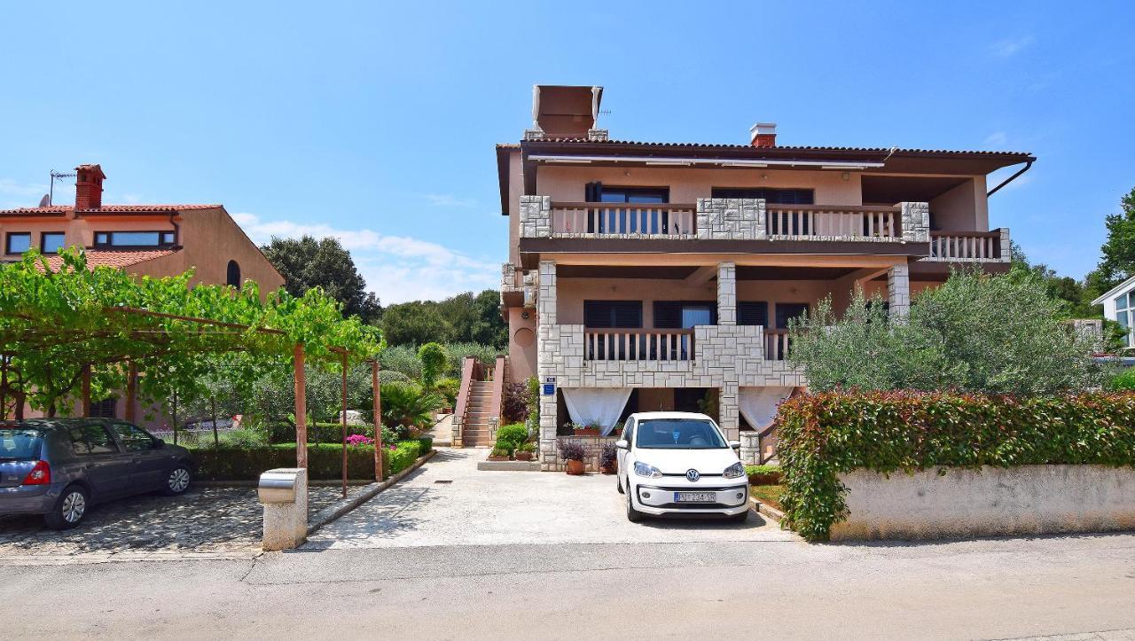 Apartment Leona Pula Exterior foto
