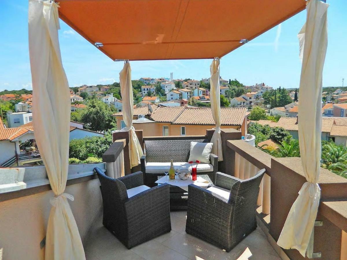 Apartment Leona Pula Exterior foto
